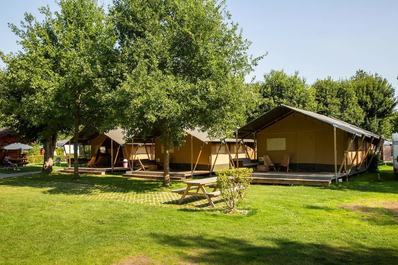 Safari tent at Camping Val d'Or Hotel Enscherange